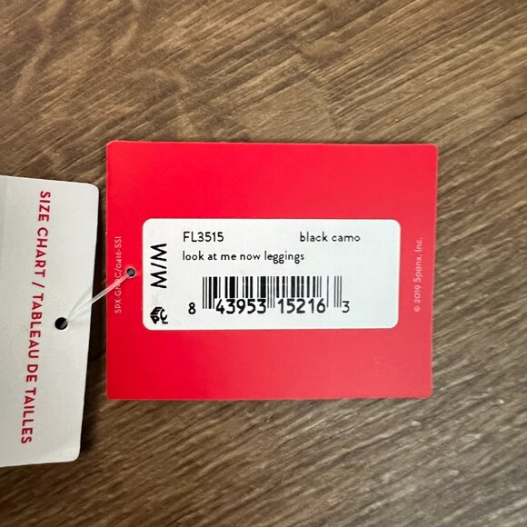 NEW SPANX EcoCare Seamless Black Camo Leggings - Picture 5 of 9